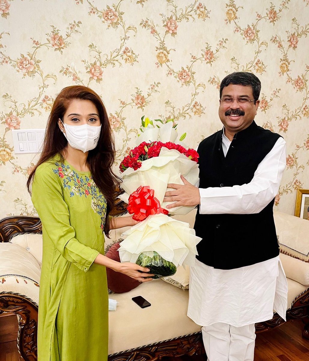 Wishing Honorable Shri Dharmendra Pradhan Ji <a href="/dpradhanbjp/">Dharmendra Pradhan</a> a very Happy Birthday!
Your tireless work towards youth empowerment and education is truly inspiring 🇮🇳
May the year ahead be filled with health, happiness &amp; continued success.
#HappyBirthdayDharmendraPradhan #Leadership