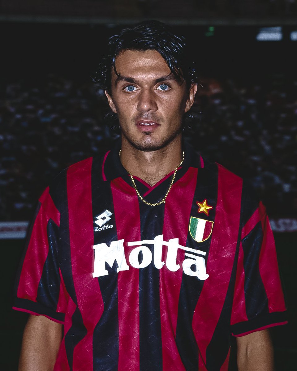 Tanti auguri Paolo Maldini! 🎂🌟