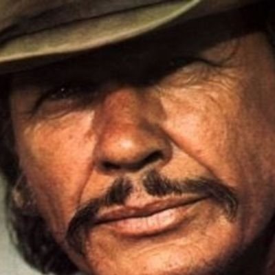 سأظل گما أنا...
رجل يصعب ترجمته...
لا يتمرد..قوي.. مرح...قلب 💕
جميل...عفوي..عنيد.. إستثنائي...
      ...لا أشبه أحداً...
فأنا السؤال و الجواب...🕊️🕊️