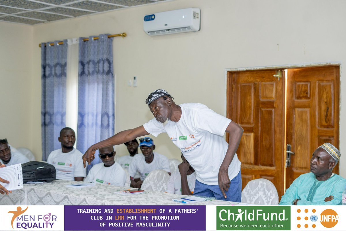 men4equality1's tweet photo. We continue our training and establishment of a Fathers’ Club in #LRR! 

We are engaging participants in conversations about Positive Masculinity, #SGBV and the role they play in addressing these issues. 

Thank to support from @UNFPATheGambia through @ChildFundGambia https://t.co/DLJ8c3JS2k