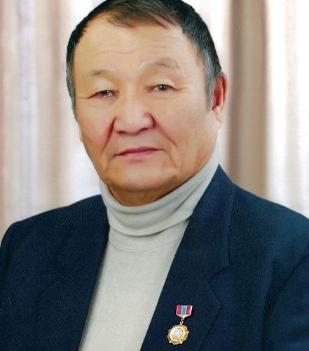 Хатанбаатар Магсаржав гуай чинь саяхныг хүртэл 2021 он хүртэл  амьдарсан шүү дээ.