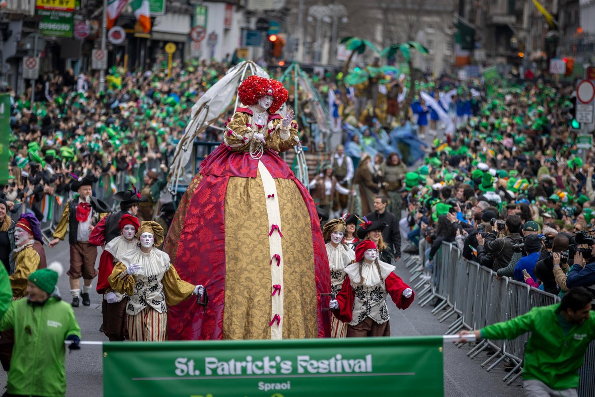 St. Patrick's Festival 🇮🇪🐍☘️💚 tweet media