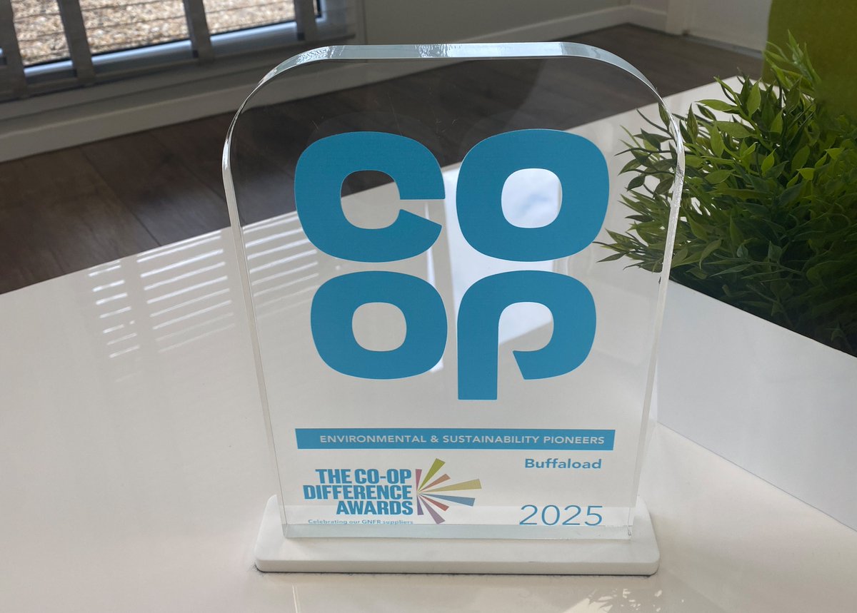 We’re thrilled to share that we’ve just won the Environmental &amp; Sustainability Pioneers Award at this year’s Co op Difference Awards! 💙🏆
🫶 We also picked up Highly Commended in the category Social Value Leaders category.
#sustainablelogistics #coopdifference #coop #buffaload