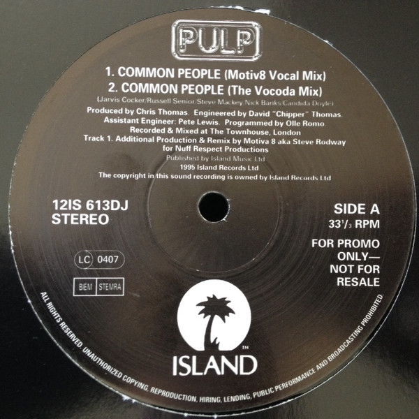 petehepple's tweet photo. @steverodway Hi Steve, wonder if you could cast your mind back to 1995 to help solve a little mystery here? The UK 12" promo of Common People is the only place that this Motive8 Vocal Mix appears - I suspect (and hope!) it's actually the Motive8 Radio Edit under a different name https://t.co/eJxScojFhi