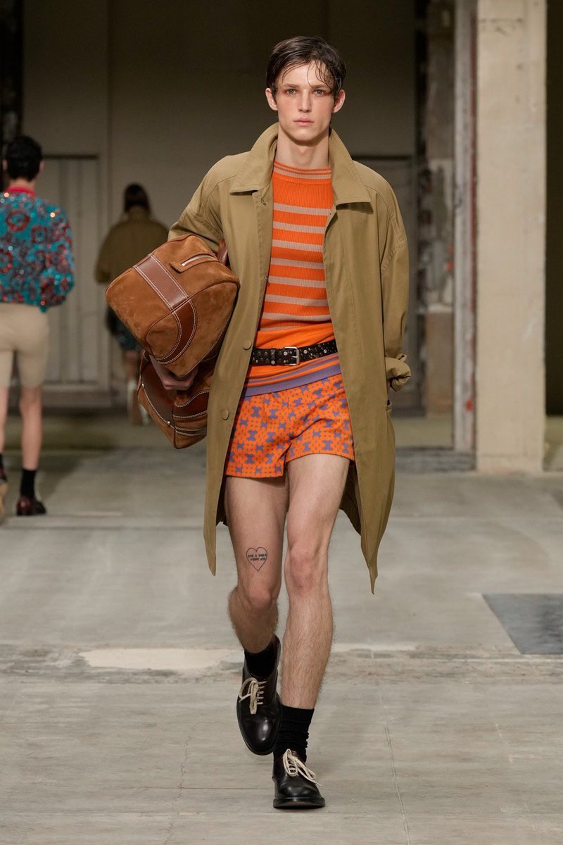 jacquemusx's tweet photo. Julian Klausner at Dries Van Noten is one of the most exciting things happening in fashion right now!! https://t.co/8rSsvVjh2E