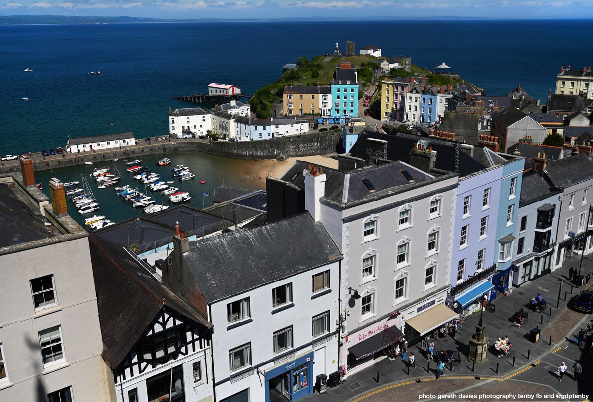 GDPTenby's tweet image. time is like a promise ~ song by T铆r na n脫g
*some of a large selection of photos for my client's marketing, Dropbox by afternoon, with plenty of seed bars, tea and music
for editorial and tourism marketing
*Tenby West of Wales
@GDPTenby Photos
