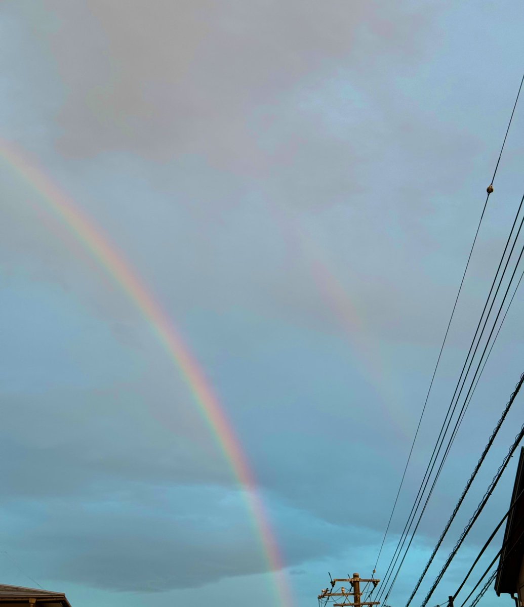 すごい、久しぶりに🌈見れた！
しかも二重！