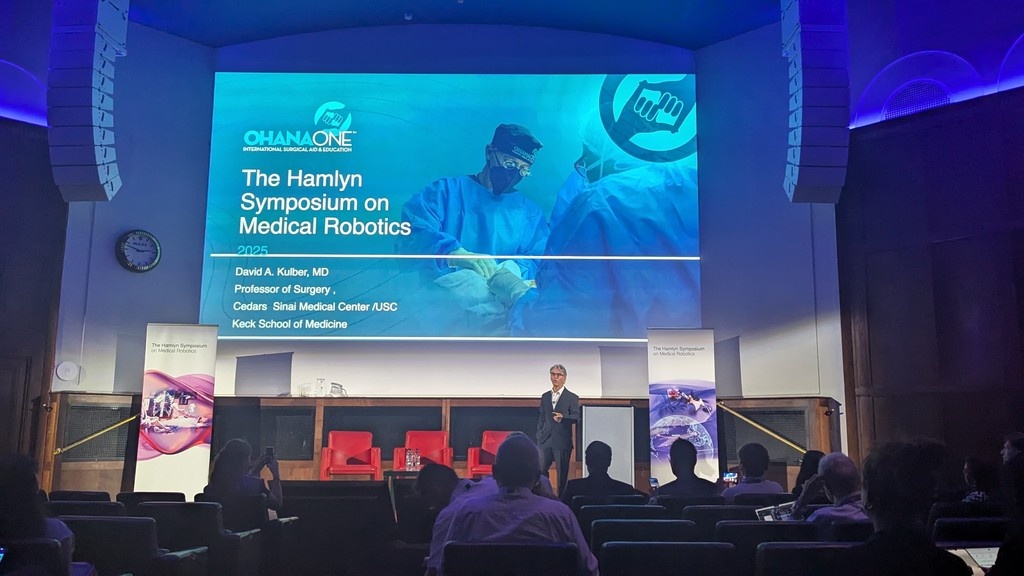 ICLHamlynRobots's tweet image. Yesterday the Global Surgery Forum featured a panel discussion with Daniel Kulber, Ohana One International Surgical Aid and Education's Co-Founder on how innovation is helping transform surgical care worldwide.
Moderated by Pete Culmer and Ana Lucia Cruz Ruiz.
#HSMR25