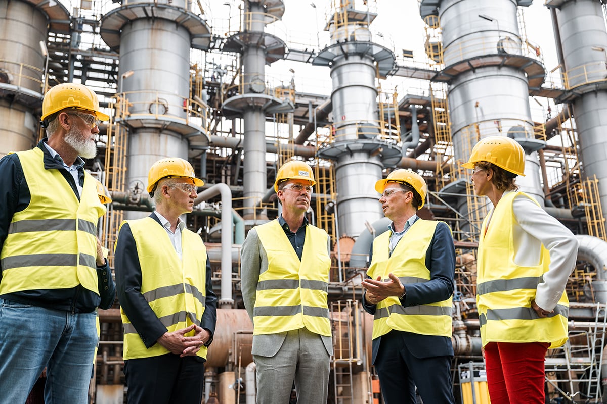 Vandaag verwelkomden we Vlaams minister van Omgeving <a href="/jobrouns1/">Jo Brouns</a> op onze site in Tessenderlo. Hij bezocht recente duurzaamheidsinvesteringen en ging in gesprek over het beleid dat nodig is om de chemiesector in Vlaanderen verder te verankeren.

Lees meer ➡️ hubs.li/Q03tNs_80