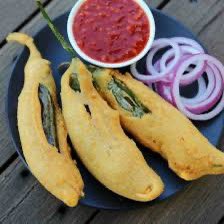 GuXfREeXwAAGoJq?format=jpg&name=240x240