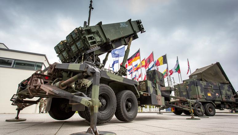 LANDCMD's tweet image. Strengthening @NATO from the Ground Up❗
From 11–13 June, ACO stakeholders and Land Air Defenders-in sync with ACT -reconvened at LANDCOM HQ to shape the future of Integrated Air and Missile Defense (IAMD).
Focused on ground-based sensors, interceptors, and C2 systems, we are…