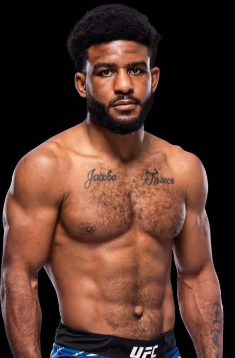 Sheesh Jacobe "Cobe" Smith -3000
The biggest favorite in UFC history(if odds close near this prior to the match) #UFC