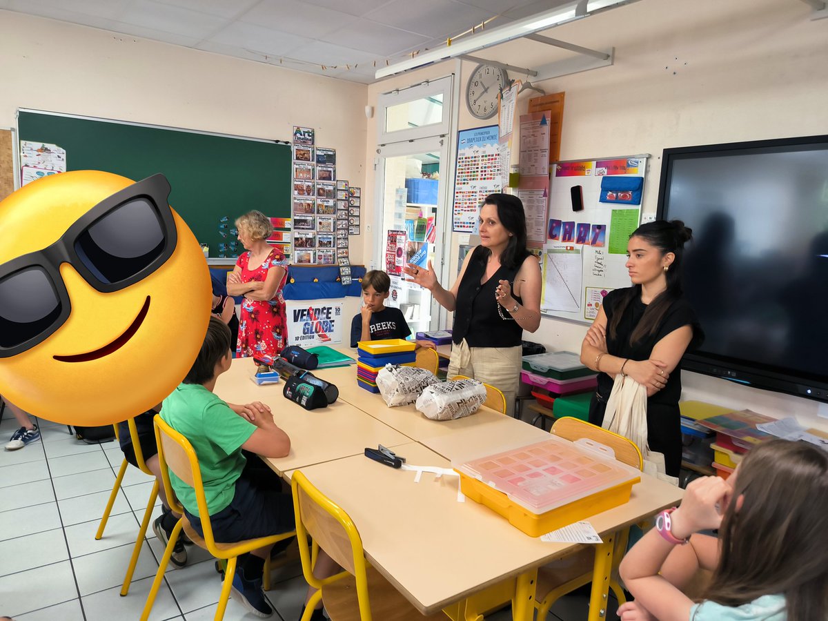 CLEMI EMI Poitiers (@emi_poitiers) on Twitter photo 👏👏Belle cérémonie du prix #Médiatiks pour la célèbre #Webtv TV Lonchard ✨ <a href="/acpoitiers/">Académie de Poitiers</a> 🙏<a href="/Arcom_Poitiers/">Arcom Poitiers</a> 👏👏Belle cérémonie du prix #Médiatiks pour la célèbre #Webtv TV Lonchard ✨ <a href="/acpoitiers/">Académie de Poitiers</a> 🙏<a href="/Arcom_Poitiers/">Arcom Poitiers</a>