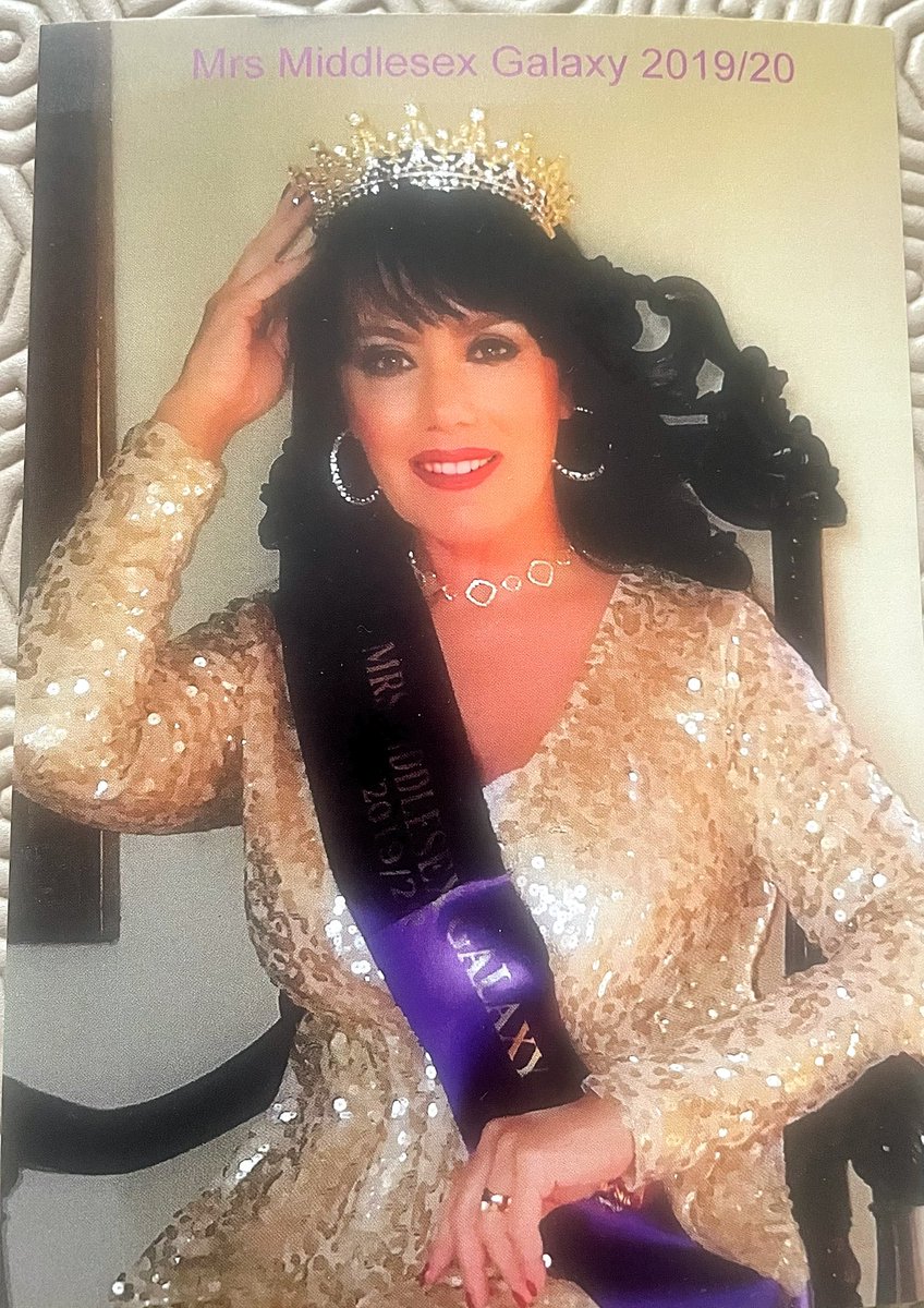 Who would like a signed photo of me as Mrs Middlesex with my brunette looking 
6x4
Just £6 plus £2 pp