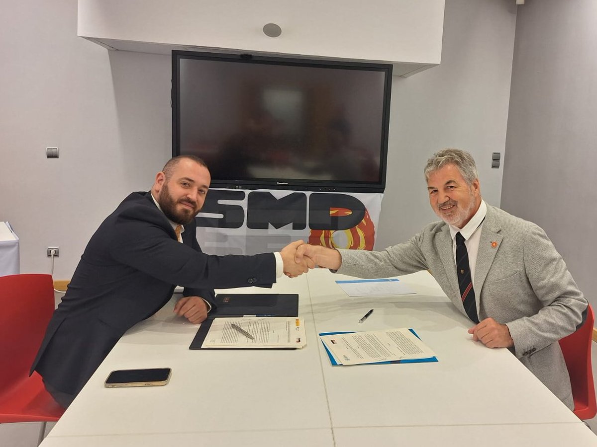 CELAD (@celad_esp) on Twitter photo 🔵 La CELAD y <a href="/femedeporte/">SEMED_FEMEDE</a> impulsan la formación médica para una lucha más eficaz contra el dopaje.
📝El convenio de colaboración establece el desarrollo conjunto de programas educativos dirigidos a médicos.
⚕️Objetivo: capacitarles en la detección, prevención y manejo del 🔵 La CELAD y <a href="/femedeporte/">SEMED_FEMEDE</a> impulsan la formación médica para una lucha más eficaz contra el dopaje.
📝El convenio de colaboración establece el desarrollo conjunto de programas educativos dirigidos a médicos.
⚕️Objetivo: capacitarles en la detección, prevención y manejo del