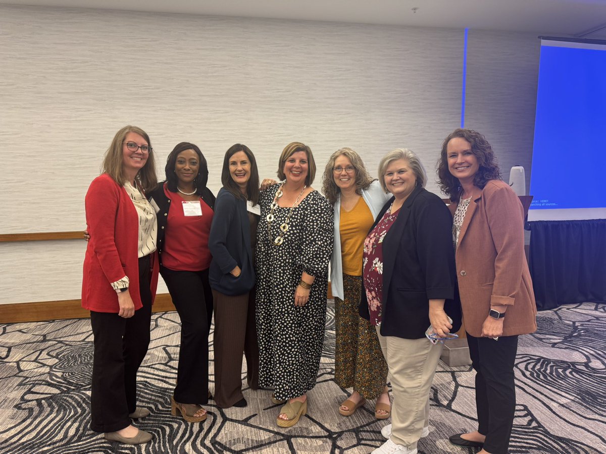 Alabama_Reading's tweet image. So glad I don’t have to “go it” alone! Amazing connections with other state literacy directors and leaders makes journey more worthwhile and lighter! Lean on one another! Together we are better! @ExcelinEd