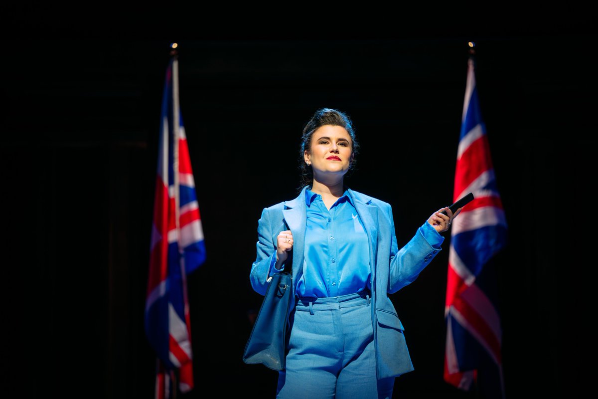 operahollandpk's tweet photo. ⚖️Tonight is the last chance to catch our "sparkling" ★★★★ (The Guardian) double bill of Trial by Jury / A Matter of Misconduct!
Secure your tickets now for this feel-good production at the link in bio!
📷: Mihaela Bodlovic
#OHPDoubleBill #ScottishOpera #DOylyCarteOpera https://t.co/qPpbTMHpC7