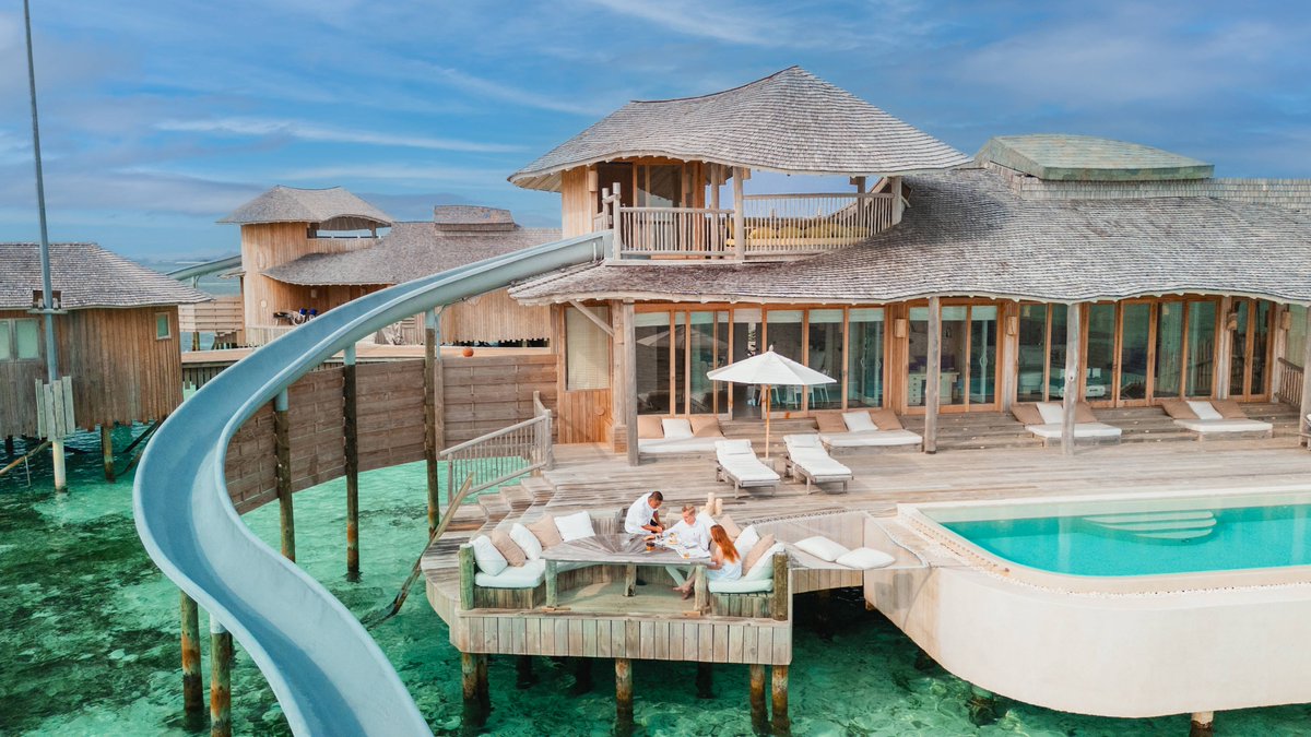 Your table, your menu, your pace.

With our Chef on Call, every meal is personalised, every ingredient thoughtfully selected, and every setting unforgettable.

soneva.com/resorts/soneva…

#DiscoverSoneva #ExperienceSoneva