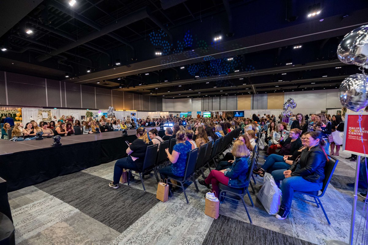 hfxconventions's tweet image. ✨Big space. Endless potential. From trade shows, key-note speeches to galas, our Convention Hall transforms to match your vision. See the space in action + explore floor plans: halifaxconventioncentre.com/floor-plans 📸 Stoo Metz, Carolina Andrade & @JB_photos1 #WhereItAllComesTogether