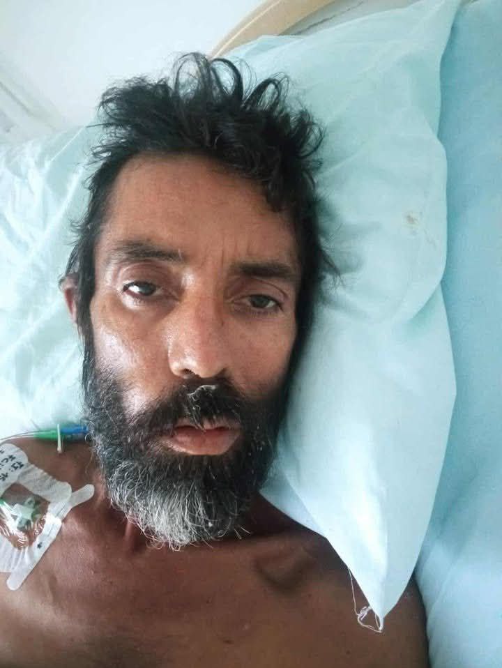 Colombia.

En el hospital el HORO en Casanare, se encuentra recluido Johan Estrada de nacionalidad venezolana muy delicado de salud.
Se necesita de manera urgente ubicar a sus familiares en Venezuela.
Cualquier información puede comunicarse al Cel 3232395097, llamada o Whatsapp.