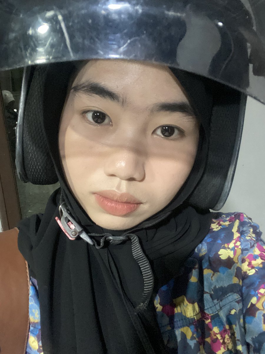 fazawwrr's tweet photo. pulang nongkrong terawal https://t.co/sa5efWmKrw
