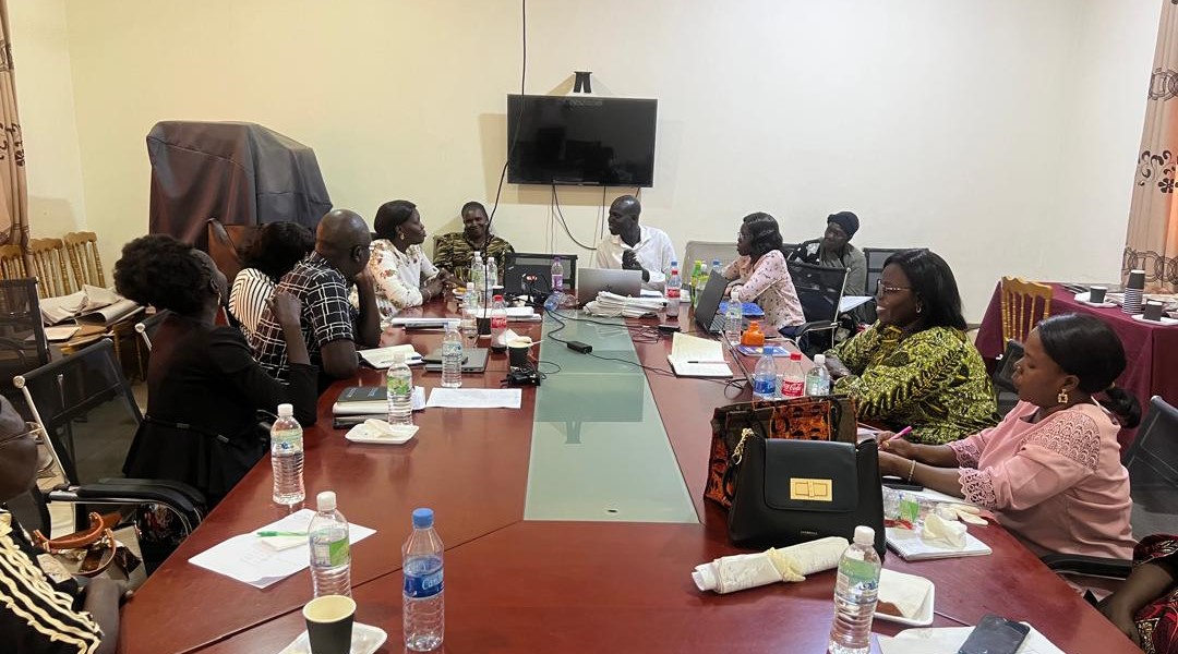 WHO South Sudan (@whosouthsudan) on Twitter photo .<a href="/WHOSouthSudan/">WHO South Sudan</a> with funding from <a href="/eu_echo/">EU Civil Protection & Humanitarian Aid 🇪🇺</a>, supported Al Sabah Children’s Hospital Paediatric Audit Committee in monthly mortality audit focusing on severe acute malnutrition with medical complications. with the aim of identifying clinical care gaps, improve quality & save lives. .<a href="/WHOSouthSudan/">WHO South Sudan</a> with funding from <a href="/eu_echo/">EU Civil Protection & Humanitarian Aid 🇪🇺</a>, supported Al Sabah Children’s Hospital Paediatric Audit Committee in monthly mortality audit focusing on severe acute malnutrition with medical complications. with the aim of identifying clinical care gaps, improve quality & save lives.