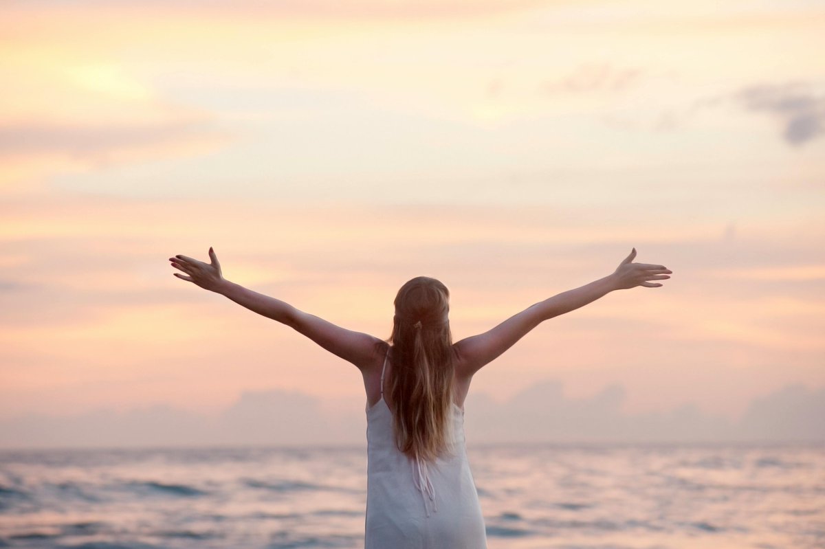 The Goddess Speaks: “Those who are fully focused on Me, their hearts bound to Me, are deemed the best of devotees. I promise to rescue them quickly from this worldly existence.” ~ The Devi Gita (verses 9.12-13)
#GoddessWisdom #GoddessScripture #GoddessDevotion #FullyFocusOnHer