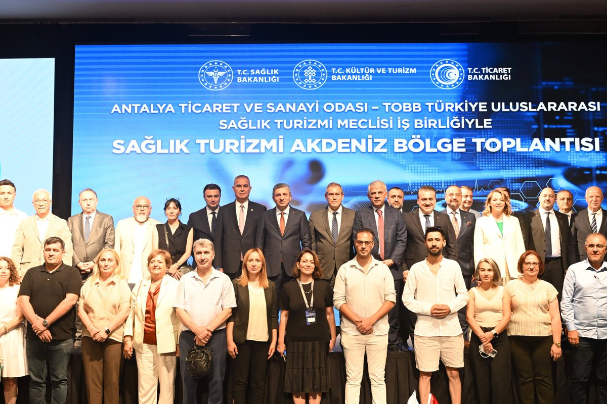 ⚕️Bölgesel iş birliğini güçlendirmek, sağlık turizminde sürdürülebilir adımlar atmak ve ortak akılla geleceği şekillendirmek amacıyla düzenlenen Sağlık Turizmi Akdeniz Bölge Toplantısı, Antalya’mızda gerçekleştirildi.

📍 ATSO Atatürk Konferans Salonu’nda gerçekleşen toplantıya,
