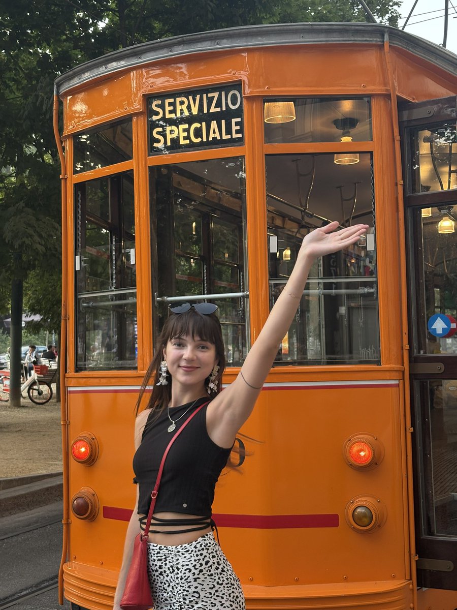 AliceSh15's tweet image. from tram to cathedral-side talks — grateful to have connected with the brightest minds during @eth_milano
huge thanks to @DavideFi_ @Coiniseasy and the whole crew for turning these two days into something special 🙌