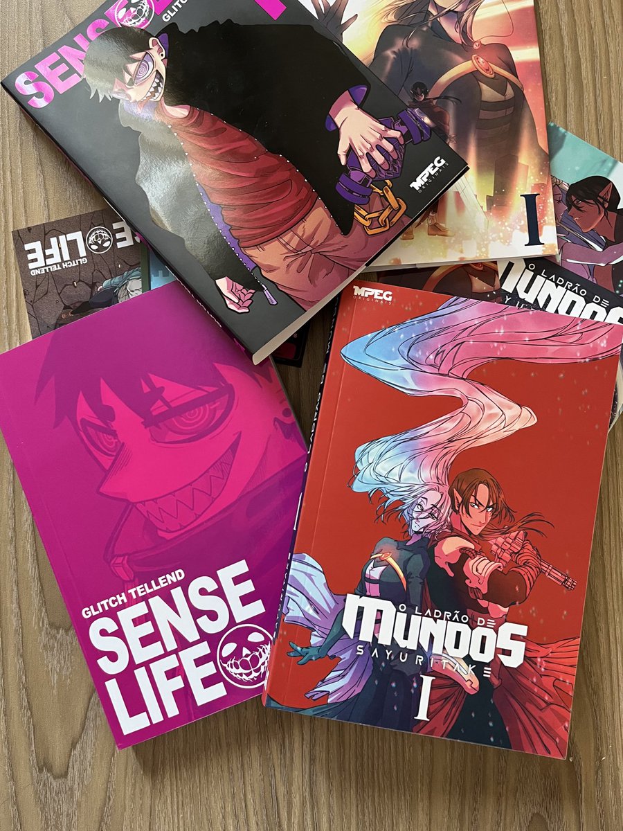 Eu tô babando na lindeza que ficou isso aqui mdssss 🤩💖 É bom demais ver editoras acreditando no potencial das produções nacionais independentes

Parabéns Sayuritake e <a href="/GlitchTellend/">Caio, é isso.</a>, o trabalho de vocês é incrível demais e merecem todo reconhecimento do mundo 🤧🙏