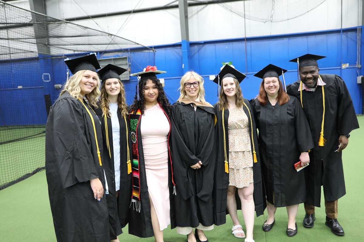 We don't boast enough about <a href="/marian_wi/">Marian University</a>'s highly regarded #SocialWork program, that includes experiential learning opportunities, the possibility of paid internships and innovative programming like the new class on Poverty! Want to learn more? marianuniversity.edu/campus-program… #WeAreMarian