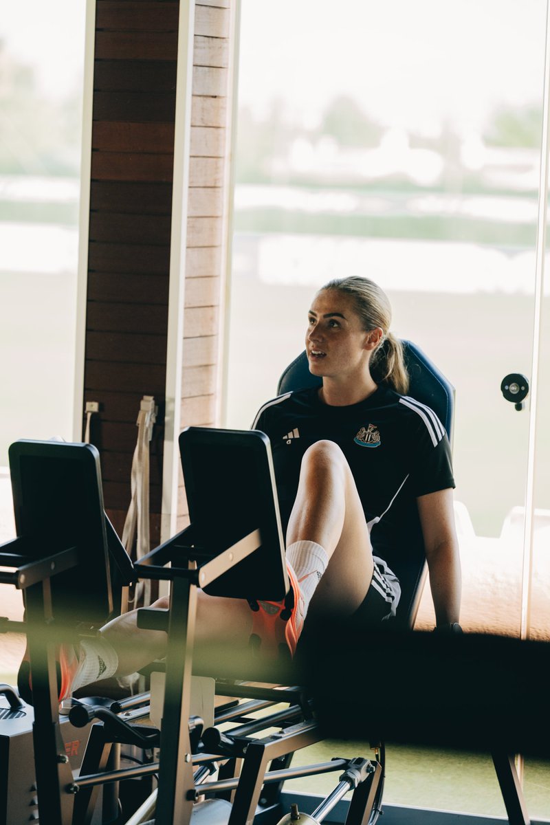 Hitting the gym for some early gains 💪