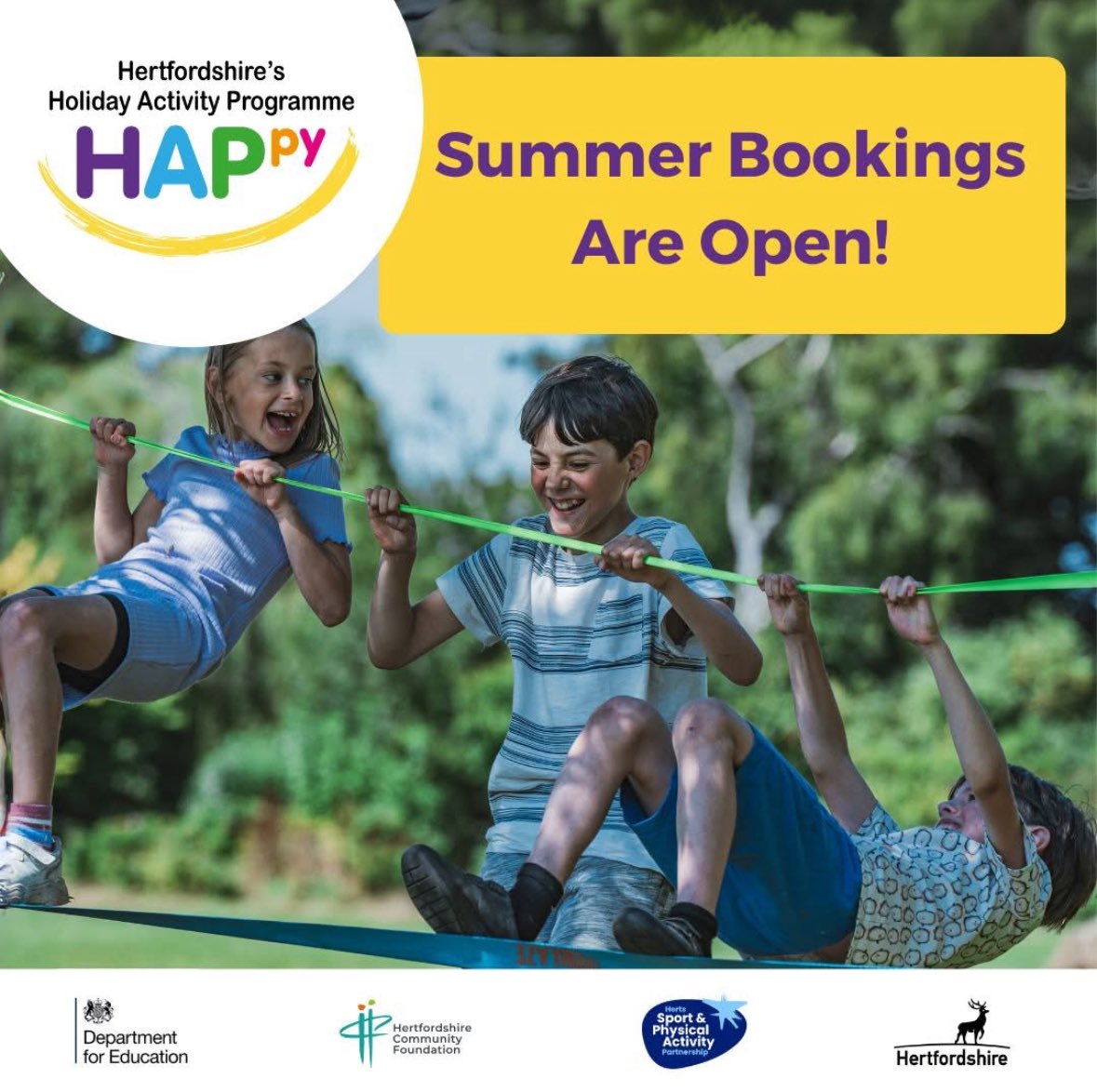 442sports1's tweet photo. Search Borehamwood and find 
4-4-2 sports to book on our 1st HAPpy camp 
Use your code from school 
@WoodlandsPri 
@MeryfieldSchool 
@SummerswoodPS 
#summercamp2025 https://t.co/u9Z2r8BHKG