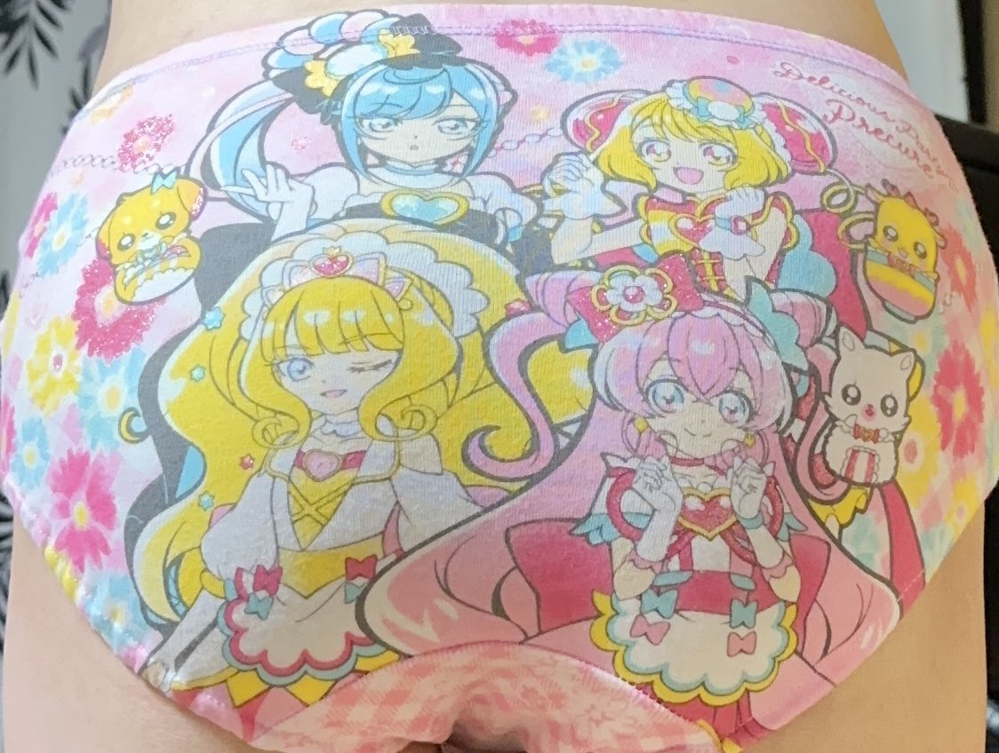 久しぶりの着画
デパプリパンツ！