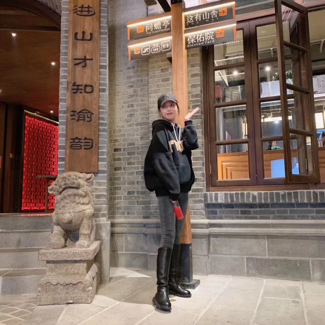 今天有投喂的吗 https://t.co/HOwIr4xj7p