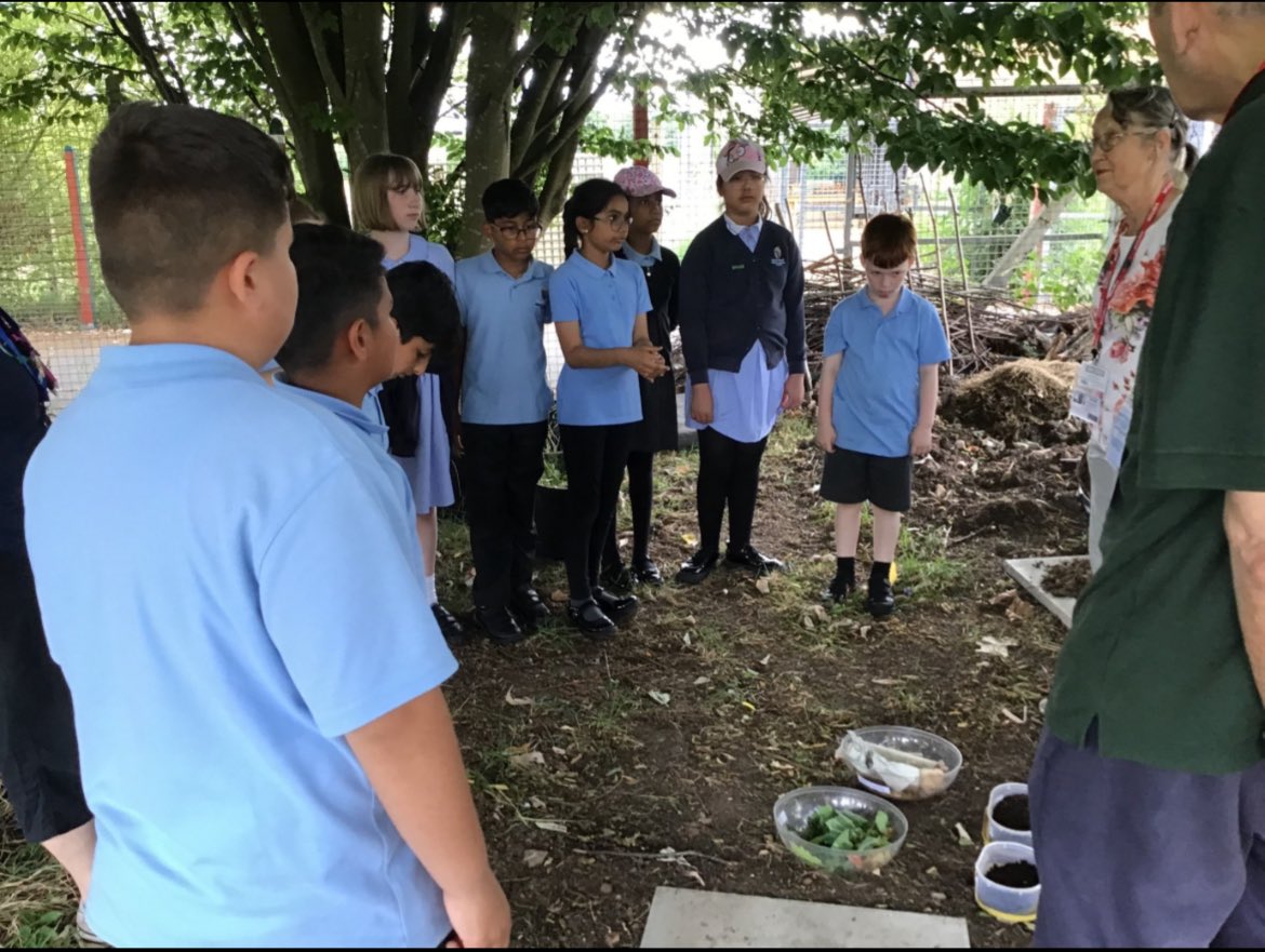 A big thank you to Diane and Cyrus who visited from Garden Organic, to talk to the children about composting. After discovering the bugs in our compost bins the children explored The Nest garden, looking for more!
￼