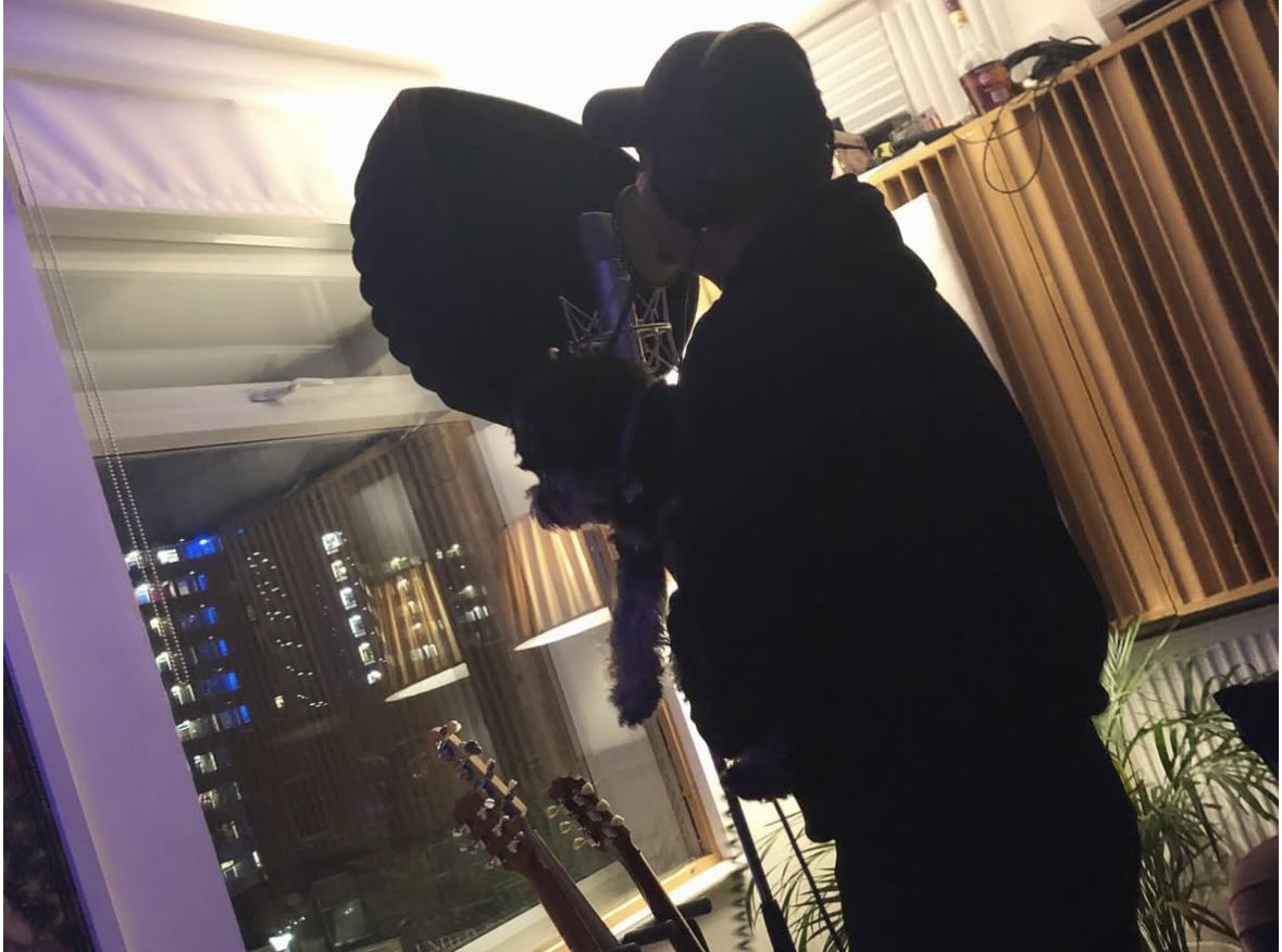 dailyraleighr's tweet image. Chris Loco shared photos celebrating Raleigh Ritchie’s ANDY 5th anniversary today! 🧵