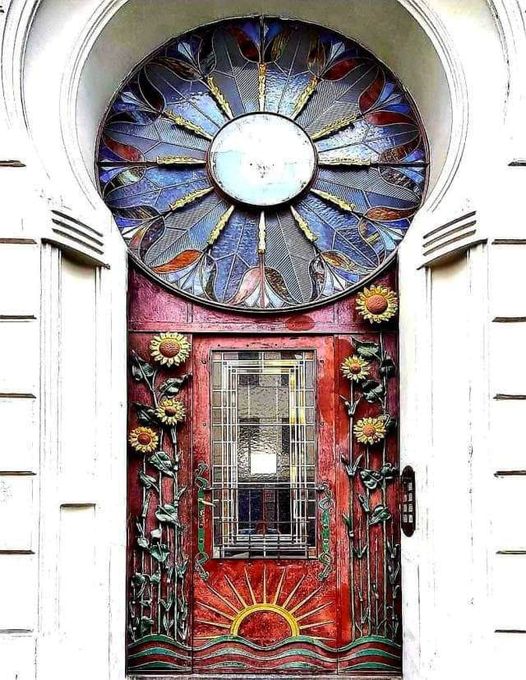 Art Nouveau Sunflower Door, Staré Město, Prague, 1900
