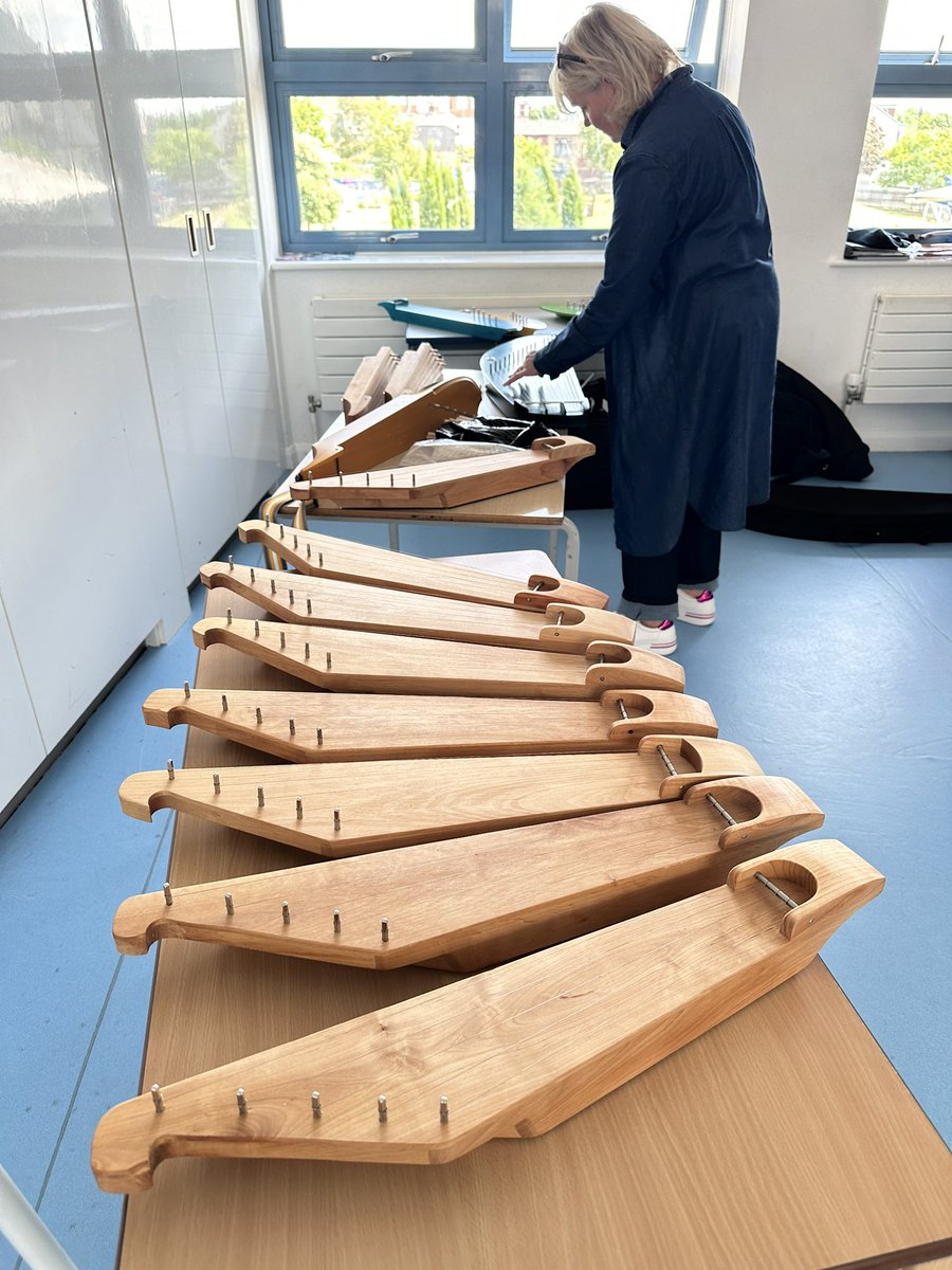mrbenengland's tweet photo. Having a fab day with legendary Finnish musicians Satu Sopanen and Susanna Heinonen and the largest collection of kanteles in the UK! We are at St Bonadventures school in Bristol today running workshops for y4 students. Huge thanks to @bristolbeacon for their help organising! https://t.co/c4z3TWbY7c