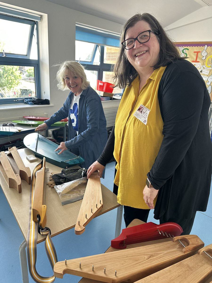mrbenengland's tweet photo. Having a fab day with legendary Finnish musicians Satu Sopanen and Susanna Heinonen and the largest collection of kanteles in the UK! We are at St Bonadventures school in Bristol today running workshops for y4 students. Huge thanks to @bristolbeacon for their help organising! https://t.co/c4z3TWbY7c