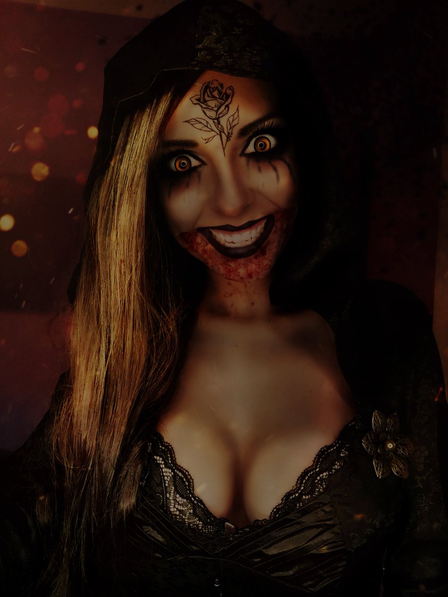 Pasamos el directo de Re8 al viernes 27 de junio a las 22:30h 🇪🇸 en twitch.tv/jillstyler 
Nos vemos :) 💕