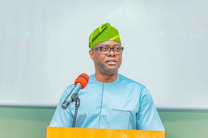 FirstDailyMedia's tweet photo. Seyi Makinde Renames Ibadan Polytechnic After Late Governor Olunloyo
#IbadanPoly #SeyiMakinde #Oyo #Ibadan #Breaking https://t.co/WIQazpzUdC