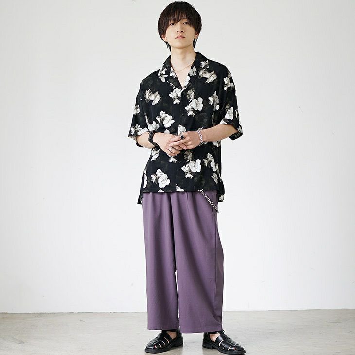 MinoriTY_ev's tweet photo. 🌈【13柄から選べる】
＼大人気の“映えシャツ”、再入荷！／

▶ オープンカラー総柄ルーズシャツ
✔ 夏映え × 知的 × 洗える
✔ べたつかないサラッと素材
✔ 13柄展開で「推し柄」必ず見つかる https://t.co/Mq6Sdpad98