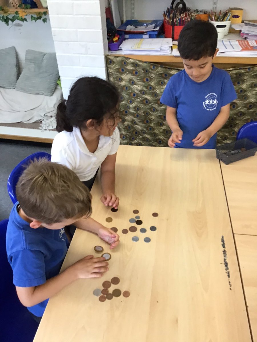 This afternoon Year1@JeffersClass have been exploring the different types of coins. They have been answering questions about the different values #WeLoveSouthCamberley