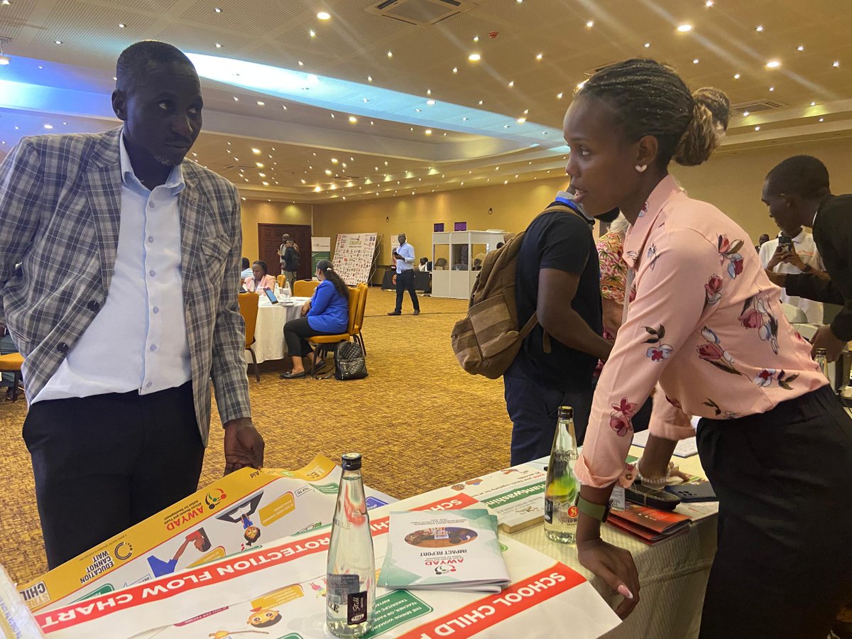 AWYAD_UG's tweet image. AWYAD is proud to be part of the #HumanitarianExchangeInKampala, joining leading voices to advance locally led response and innovation in East &amp;amp; Southern Africa.

This gathering is a vital platform to amplify community-driven solutions and share our experiences from the field.

A…