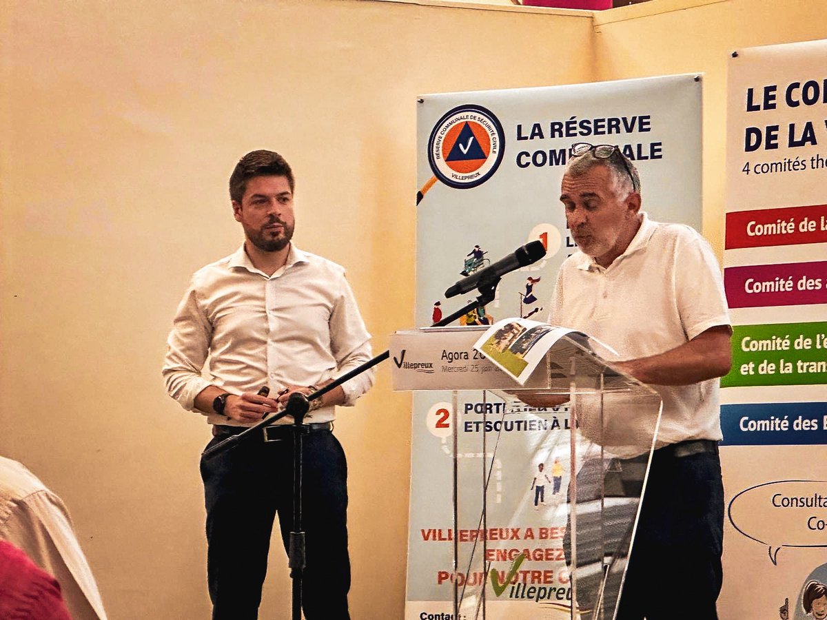 JBHamonic's tweet image. #5ans ✅
2020-2025. 5 années d’engagement au service des Villepreusiens pour améliorer leur quotidien. 
Hier, avec les élus, malgré la chaleur et les pluies torrentielles, nous avons présenté notre rapport d’activité.
Ce bilan, c’est celui de toutes les forces vives locales 🤝👏