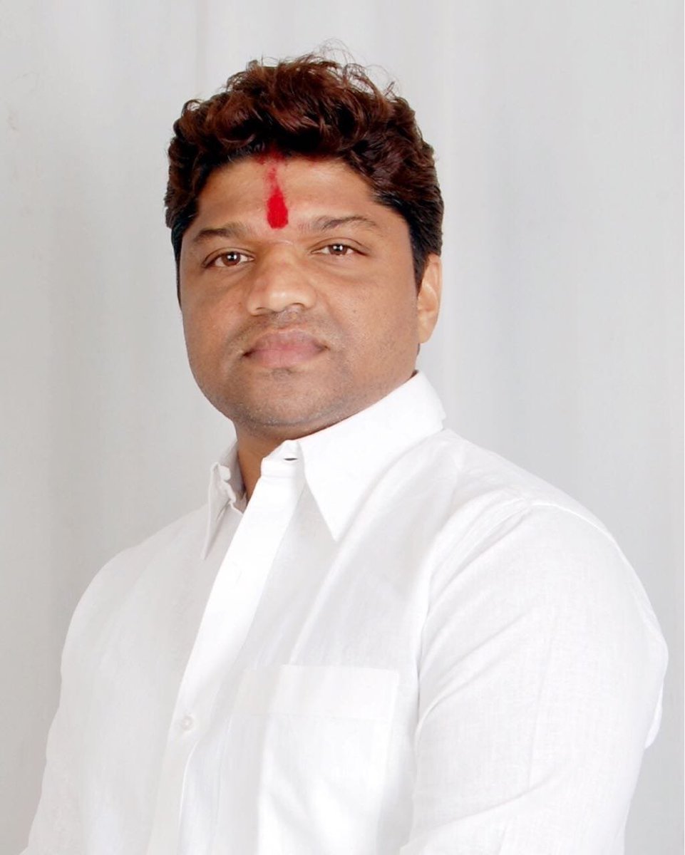 Ruturaj S. Patil (@ruturajdyp) on Twitter photo हातकणंगले मतदारसंघाचे माजी आमदार <a href="/raju_baba_awale/">Raju Jaywantrao Awale</a> यांना वाढदिवसाच्या मनःपूर्वक शुभेच्छा. आपणास निरोगी दीर्घायुष्य लाभो, ही सदिच्छा. हातकणंगले मतदारसंघाचे माजी आमदार <a href="/raju_baba_awale/">Raju Jaywantrao Awale</a> यांना वाढदिवसाच्या मनःपूर्वक शुभेच्छा. आपणास निरोगी दीर्घायुष्य लाभो, ही सदिच्छा.