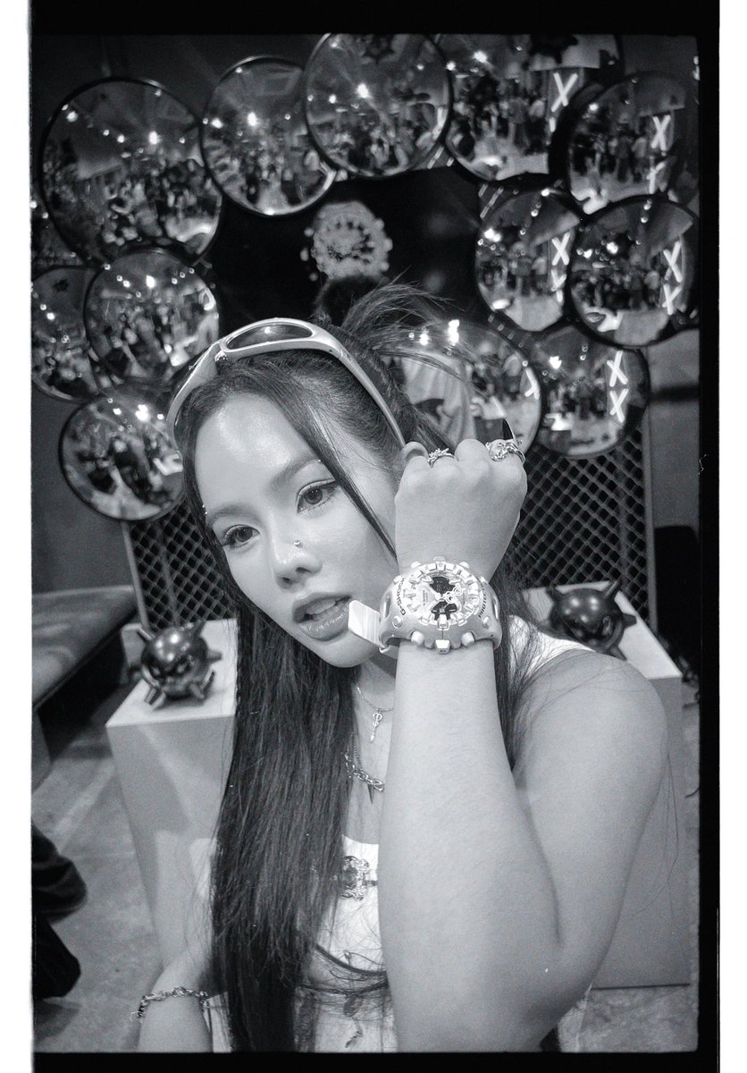 mintthyp's tweet photo. มาดูความ เท่ ของ G-SHOCK GA-V01 สินค้าตัวใหม่จากทาง G-SHOCK โมเดลใหม่สุดล้ำ และแข็งแกร่งทนทาน มาชอปกันได้ที่ Carnival HQ Siam square soi 7 ได้ตั้งแต่วันนี้จนถึงวันที่ 30 มิถุนายน”
@Casiothailand
#GAV01AndOnly #GAV01 #GSHOCK #GSHOCKTH #CASIOCMG #GSHOCKSEA #AbsoluteToughness https://t.co/kBz05QajfP