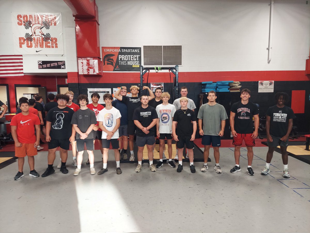 House of Gains Session 1 FB Week 4 perfect attendance!