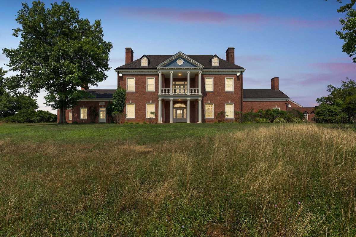 OaksiderealtyNJ's tweet photo. SOLD #bedminster #lanalobell #horsefarm https://t.co/QmTdBz4Rqs